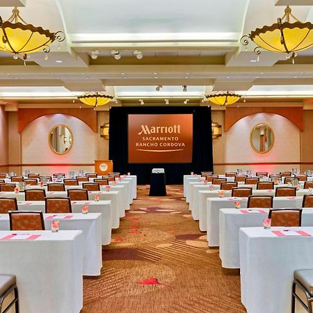Sacramento Marriott Rancho Cordova Hotel Buitenkant foto